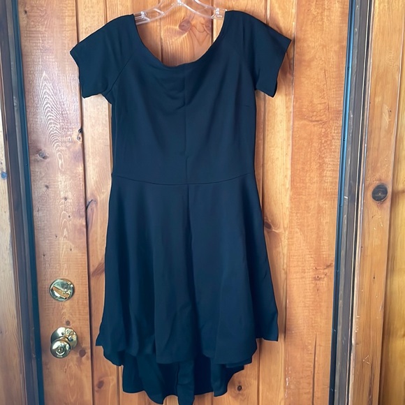 sarin matthew Dresses & Skirts - Sarin Mathews Womens Off The Shoulder Short Sleeve High Low Size XL Skater